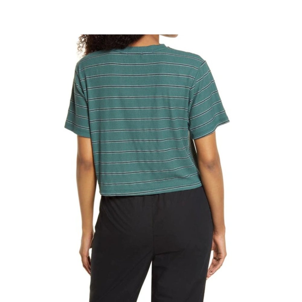 NWT BP SPLIT NECK RIBBED T-SHIRT IN GREEN TREKKING BELLA STRIPE Sz S - Picture 2 of 5
